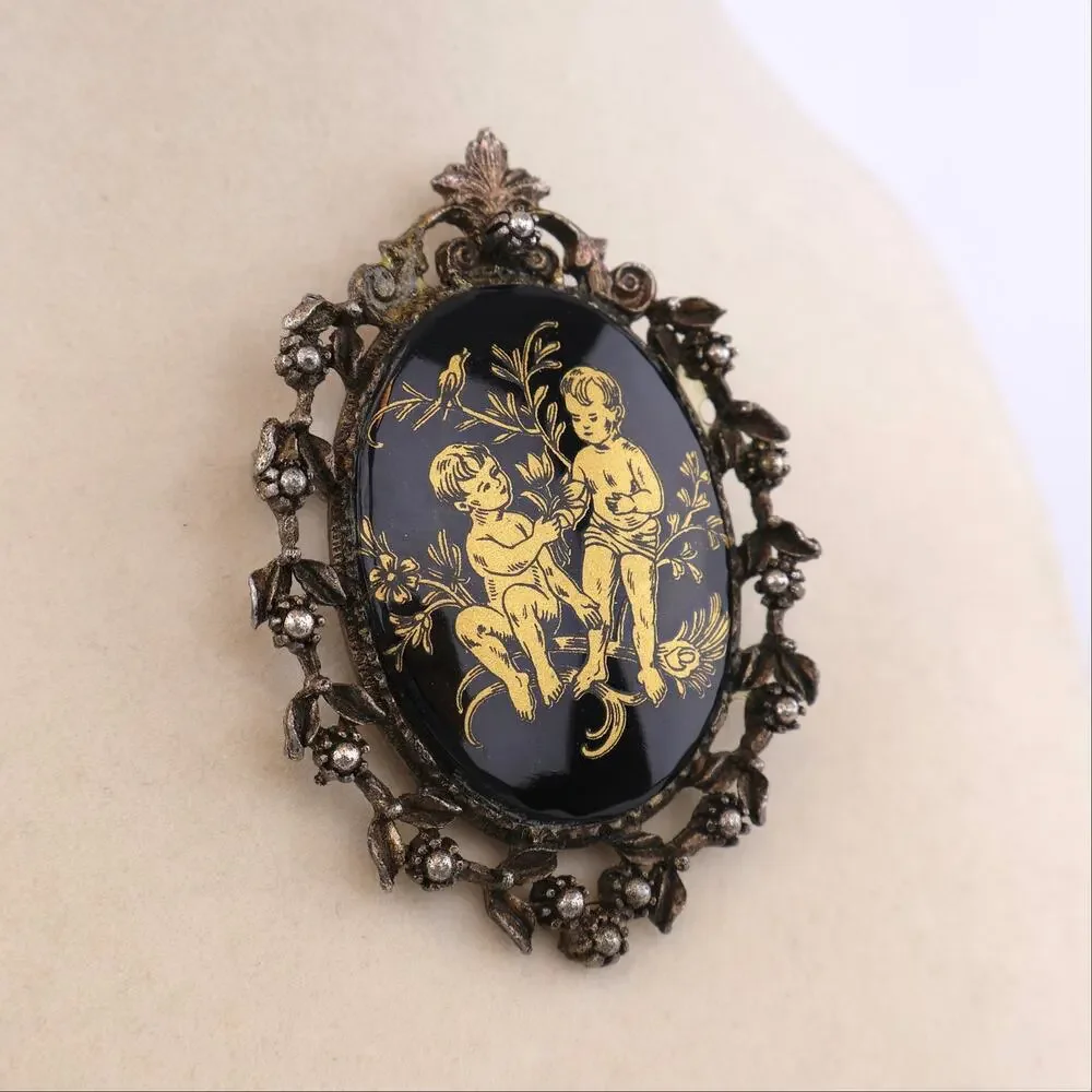 Vintage Gemini Zodiac Brooch Black Gold Glass Two Boys Garden Silver Filigree 2